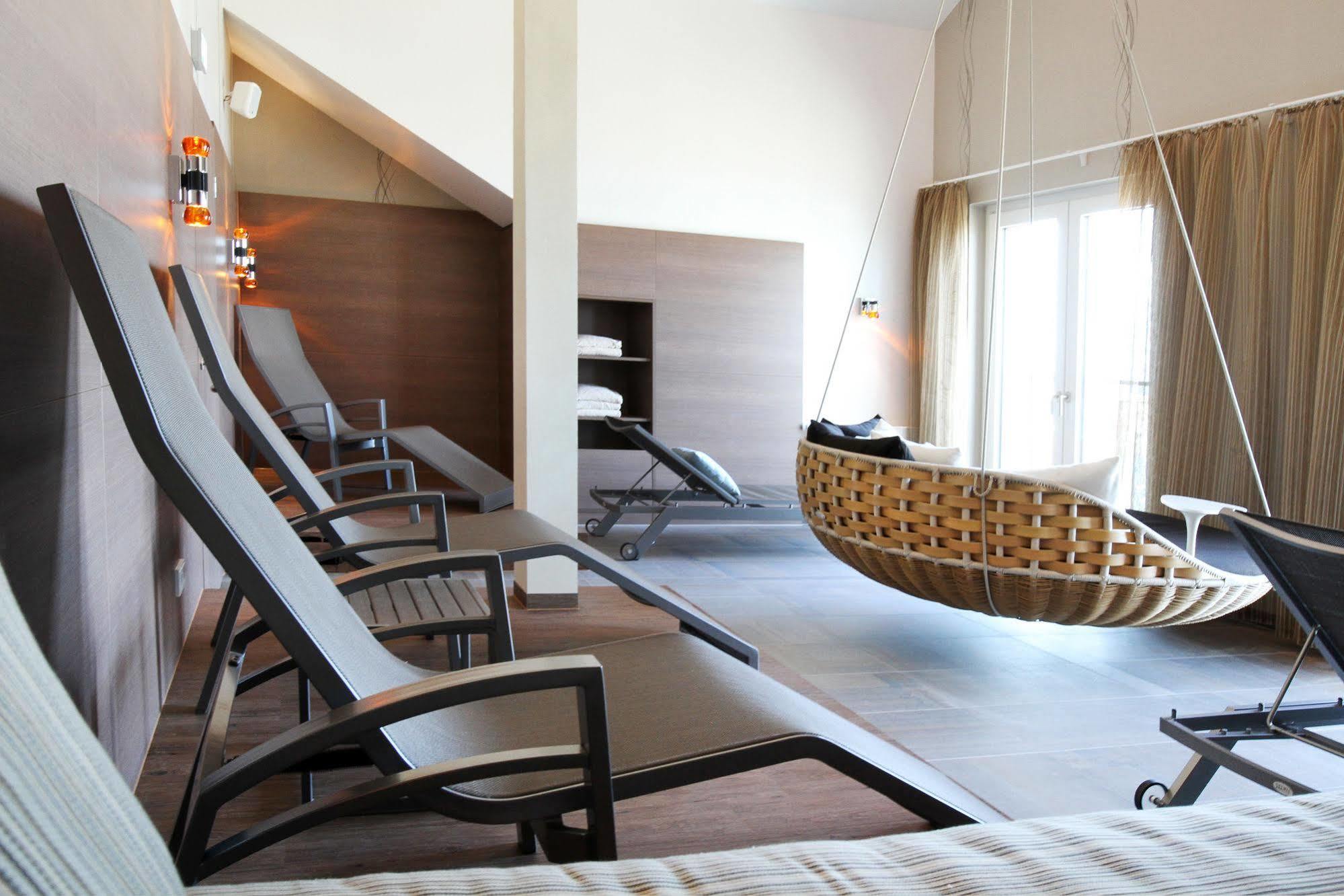 Hafenhotel Meereszeiten هايليغنهافن المظهر الخارجي الصورة